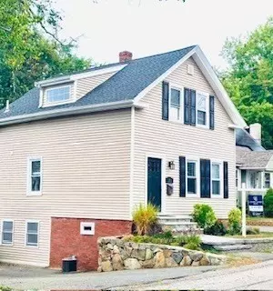 14 Webb St, Weymouth, MA 02188