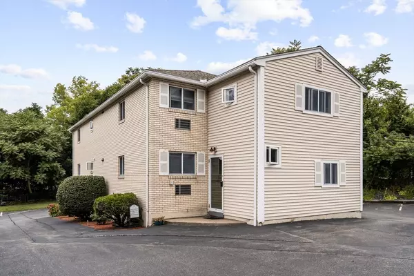 37-A Kilby St #F, Woburn, MA 01801