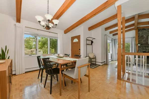 Abington, MA 02351,134 Summit Rd