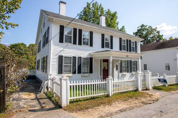 105 South St, Barre, MA 01005