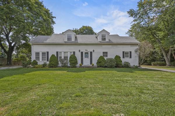 43 Airport Road, Dudley, MA 01571