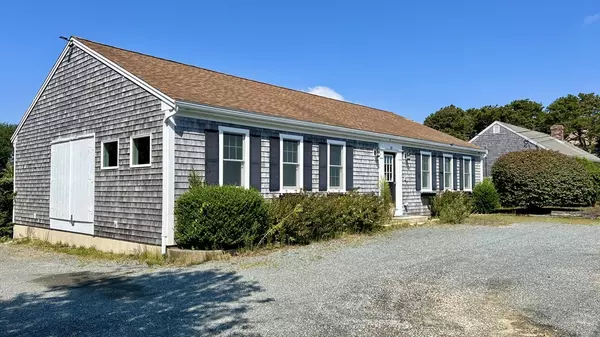 39 George Ryder Rd, Chatham, MA 02633