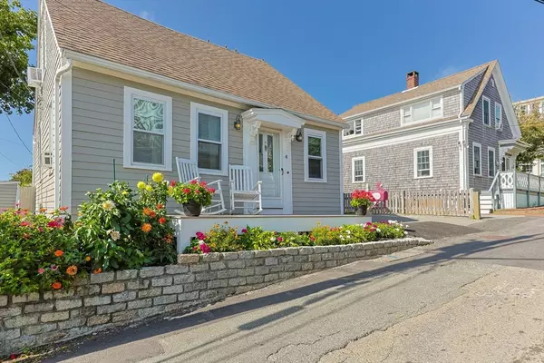 4 Carver Street, Provincetown, MA 02657