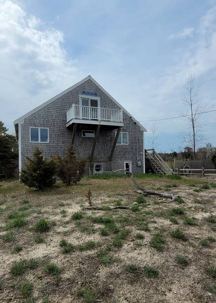 32 North Shore Blvd Ext, Sandwich, MA 02537