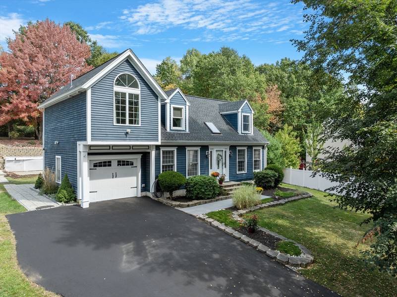 17 North Martin Road, Amesbury, MA 01913