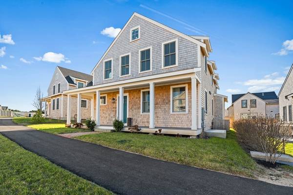 10 Beach Grass Rd, Nantucket, MA 02554