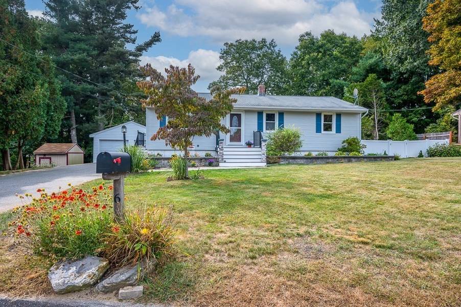 6 Blueberry Ln, Rutland, MA 01543