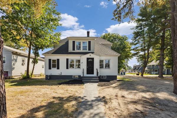 54 Whited Ave, Tewksbury, MA 01876