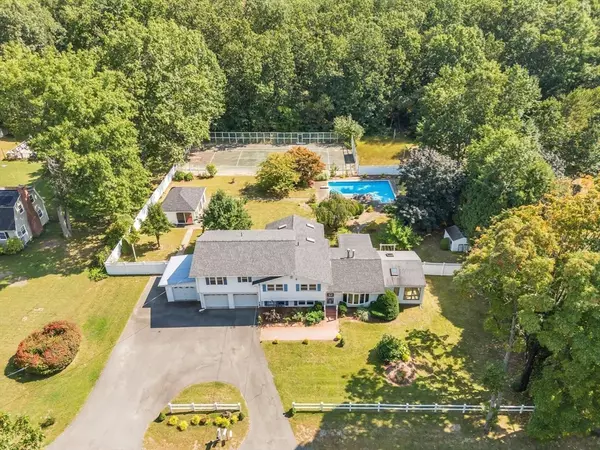 42 Long Plain Rd, Whately, MA 01373