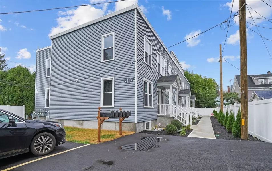 607 Cambridge St #6, Worcester, MA 01610