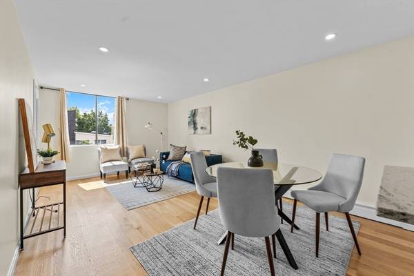 321 Harvard Street #307, Cambridge, MA 02138