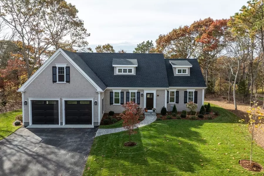 4 Deep Wood Dr, Sandwich, MA 02563