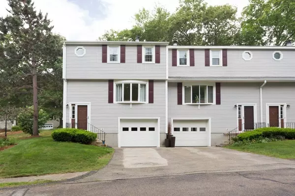 47 Lexington Rd #47, Millbury, MA 01527