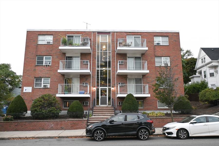 244 Salem St #7, Malden, MA 02148