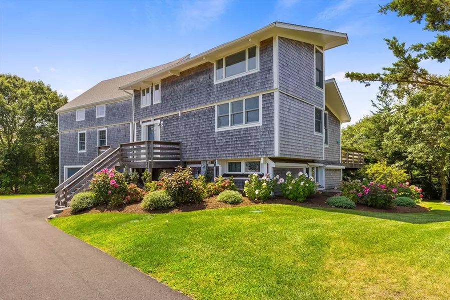 23 Scallop Road, Yarmouth, MA 02673