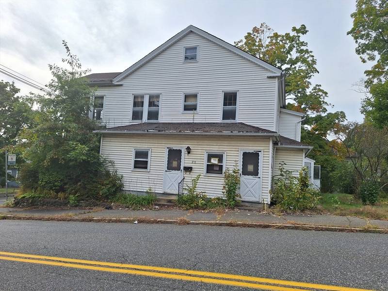 22 Church St, Ware, MA 01082