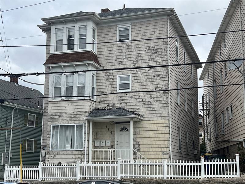 416 County St, Fall River, MA 02723