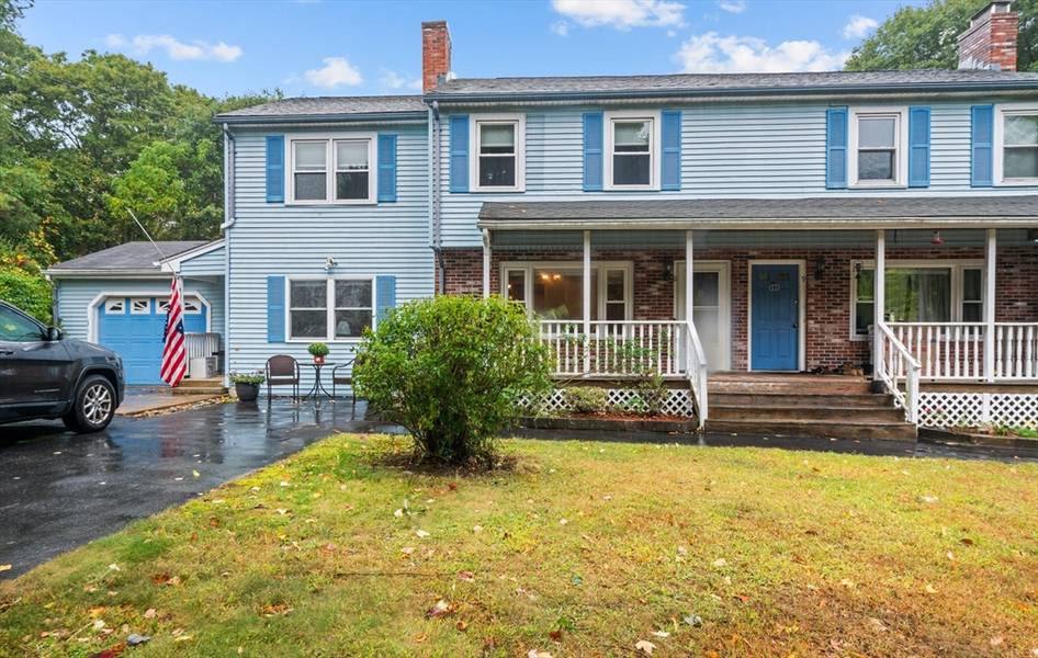 11 Residential Ln #11, Blackstone, MA 01504