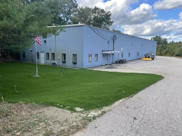 16 Plank Industrial Drive, Farmington, NH 03835