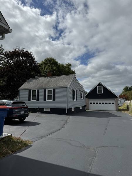 9-11 Beeden Rd #11, Westport, MA 02790