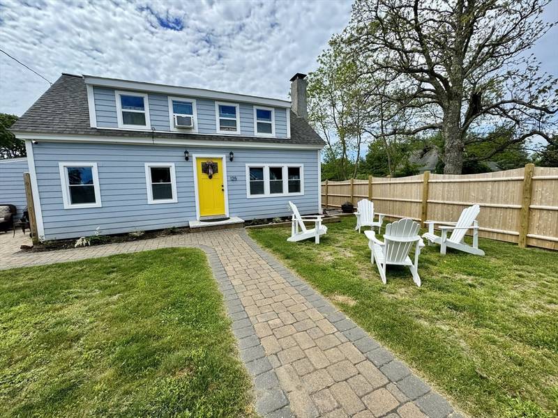 125 Main St #3, Dennis, MA 02639