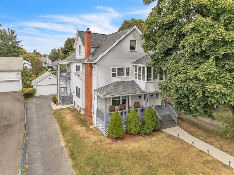 1133-1135 Hampden St, Holyoke, MA 01040