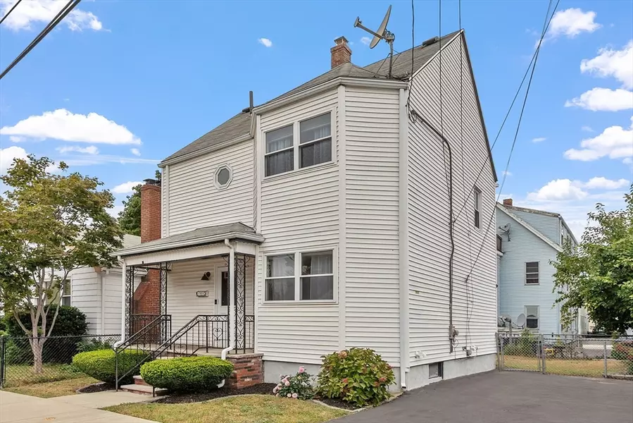 18 Elm Road, Everett, MA 02149