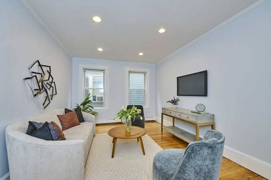 49 Prince St #49, Cambridge, MA 02139