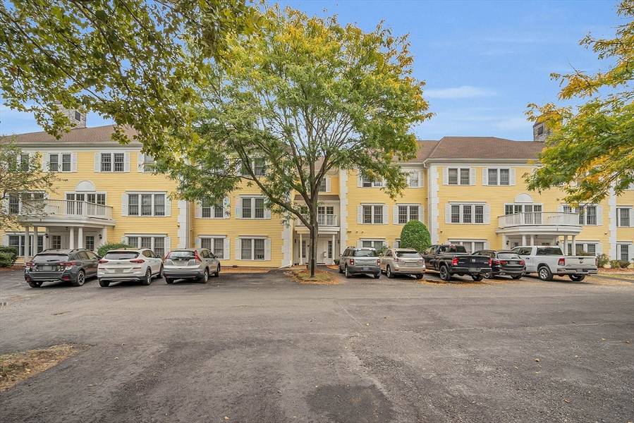 1 Riverview Blvd. #3-006, Methuen, MA 01844