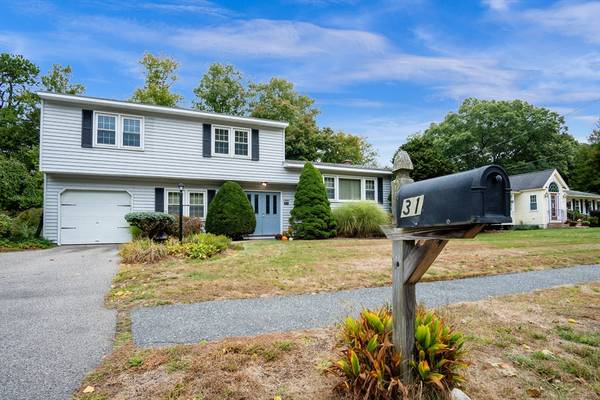 Holliston, MA 01746,31 Francine Drive