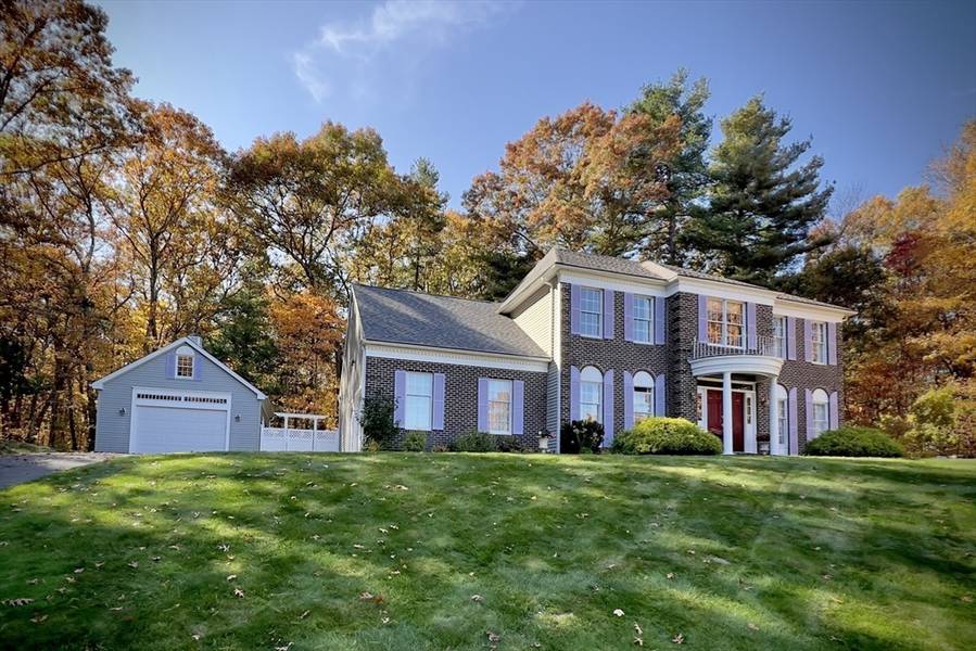 3 Sherborn Lane, Franklin, MA 02038