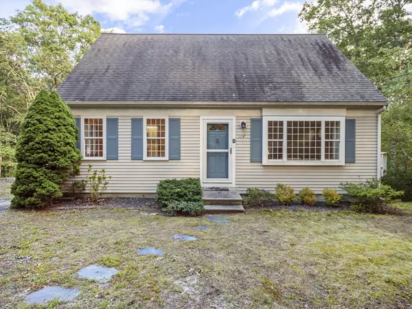 164 Great Hill Dr,  Barnstable,  MA 02668