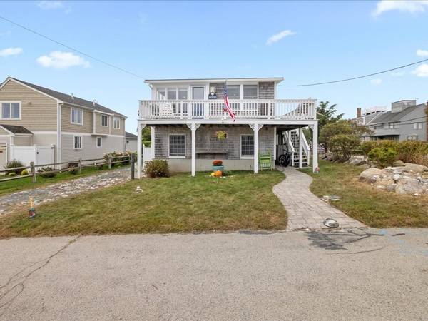 Scituate, MA 02066,35 Cliff Road South