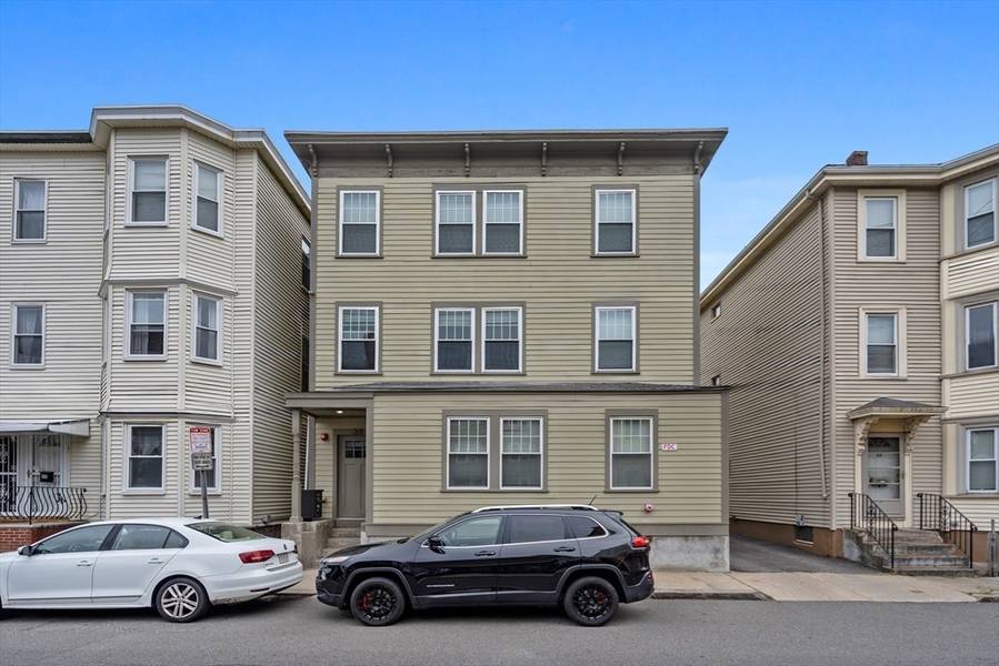 33 Merriam Street, Somerville, MA 02143