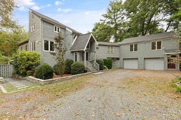 107 Purchase St, Easton, MA 02375