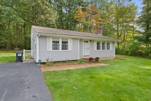 Hanson, MA 02341,296 Phillips St