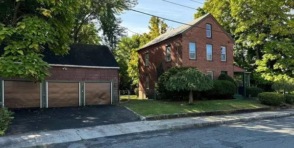 Easthampton, MA 01027,4-6 Clifford Street