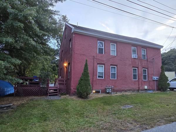 10 Rhodes Street, Millbury, MA 01527