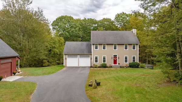 Granville, MA 01034,308 Crest Ln