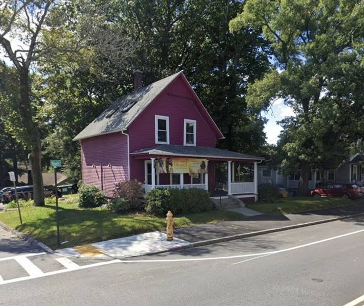 376 Chandler St, Worcester, MA 01602