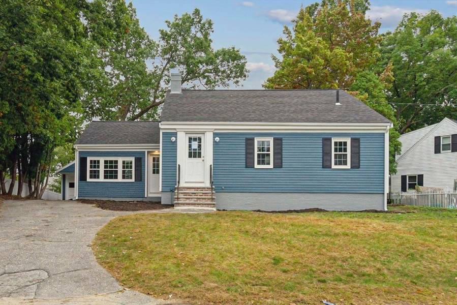 1 Arbor Rd, Chelmsford, MA 01863