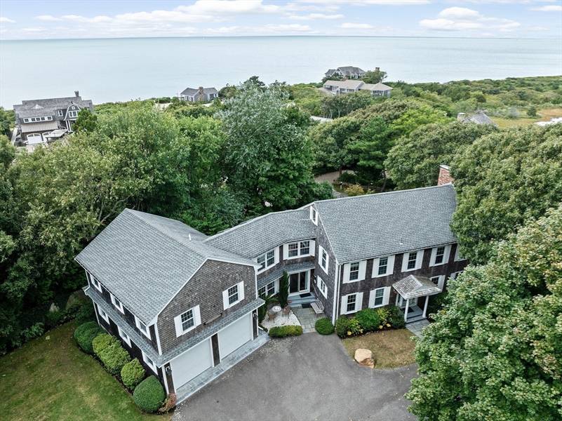 78 Indian Ridge Rd, Falmouth, MA 02540