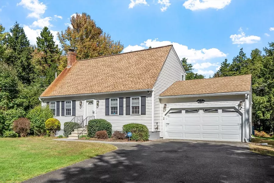 76 Ferin Rd, Ashburnham, MA 01430