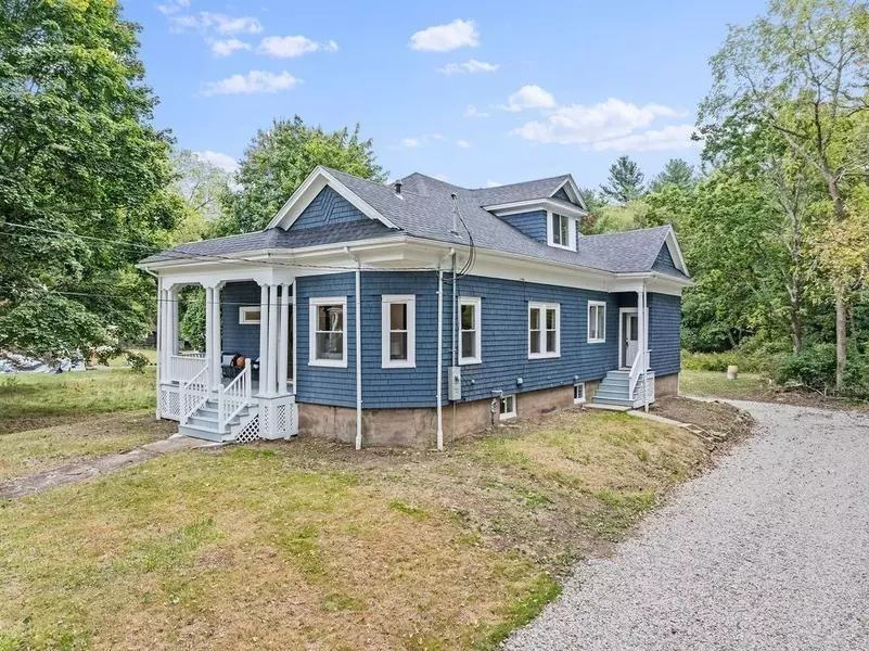 451 Matfield St, West Bridgewater, MA 02379