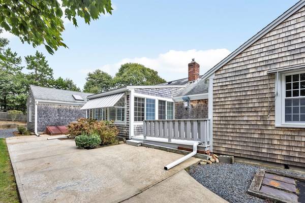 Yarmouth, MA 02675,38 Greenland Cir