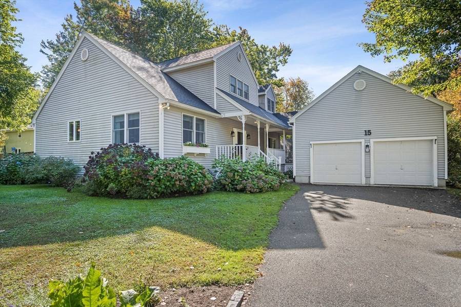 15 Silver Birch Ln, Haverhill, MA 01832