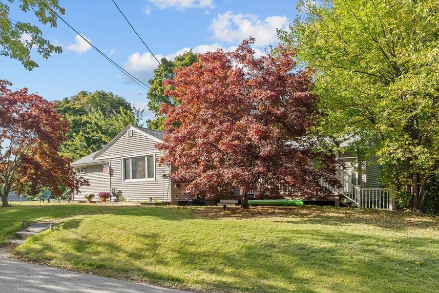 20 Edgewood Terrace, Methuen, MA 01844