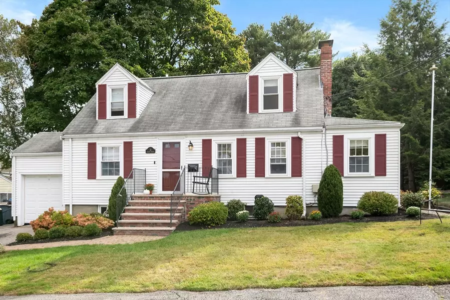 12 Windsor Ter, Waltham, MA 02453