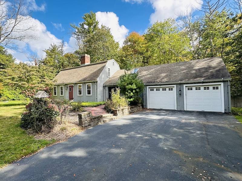 11 Cushing Hill Road, Norwell, MA 02061