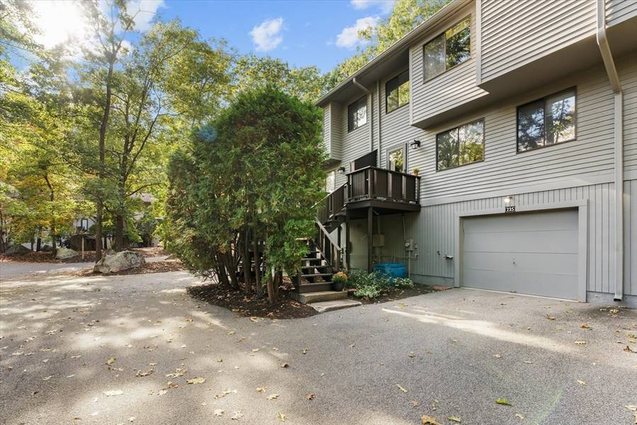 235 Meeting House Path #235, Ashland, MA 01721